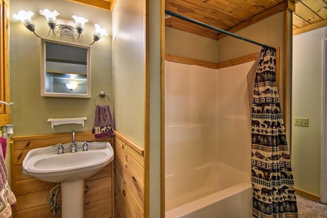 Robbinsville Cabin With Deck 3 Mi To Fontana Lake! Exterior foto
